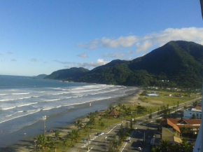 Apto frente ao mar